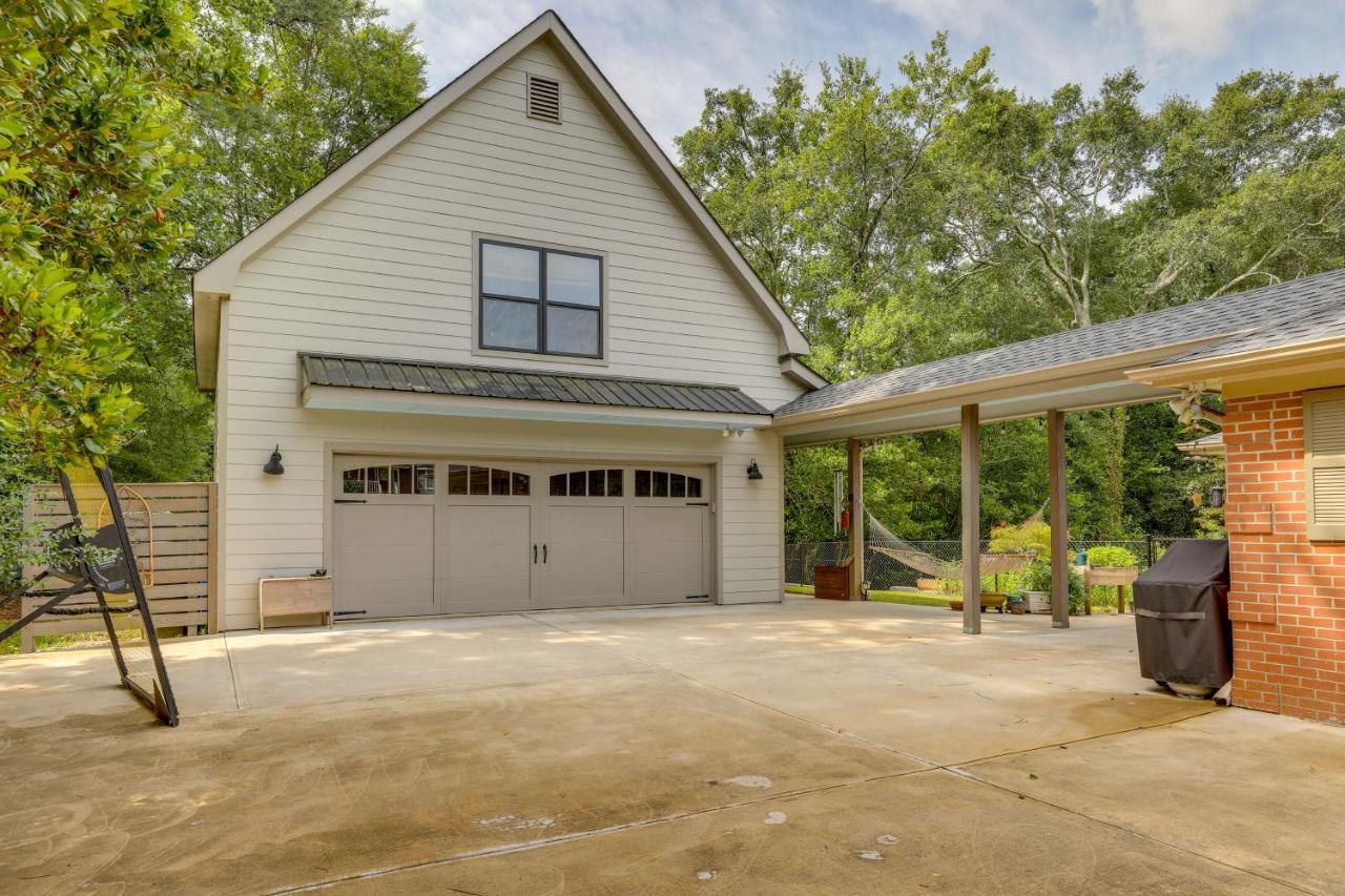 Cozy Covington Studio Rental Near Historic Square! Exterior photo